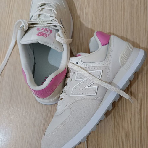New Balance 574 sneakers like new, white and pink, size 40.5