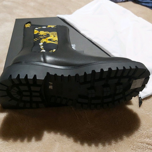 Versace Jeans Couture boots size 39 new, black, oversized