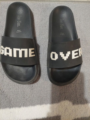 Flip-flops for boys size 33 used, black