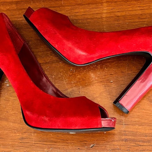 Peep toe Nine West shoes used, red suede, size 40.5