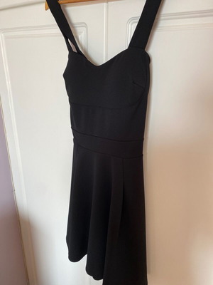 Celestino dress black like new, size S