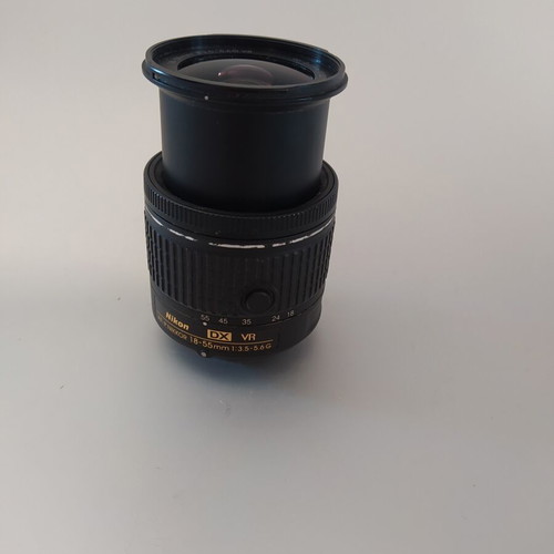 Nikon AF-DX Nikkor 18-55mm f/3.5-5.6G VR lens used, vibration reduction