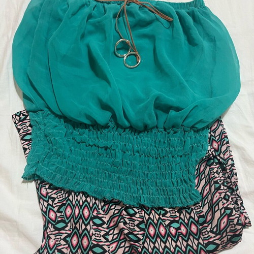 Set satin pants with strapless crop top like new, size xs