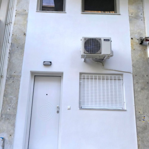 Μεζονέτα 48 τ.μ. ανακαινισμένη, ισόγειο, 2 επίπεδα, Αμπελόκηποι - Πεντάγωνο