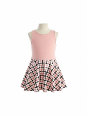 Mayoral pink pied-de-poule dress like new, size 7 years