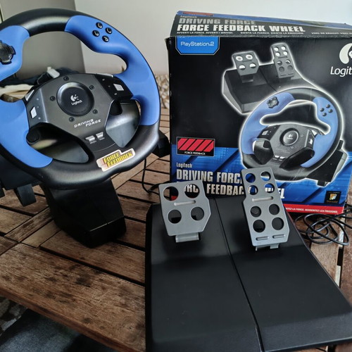 Logitech Driving Force Feedback Wheel for PlayStation 2 with Pedals and Original Box