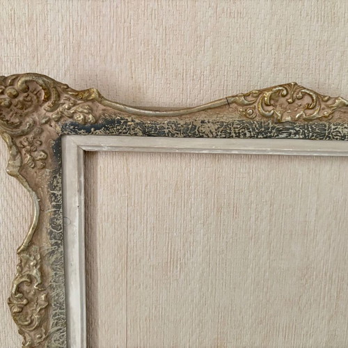 Collectible vintage photo frame used, pastel shades 40x33 cm
