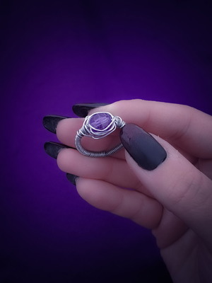 Ring with purple acrylic stone new, size 8.5