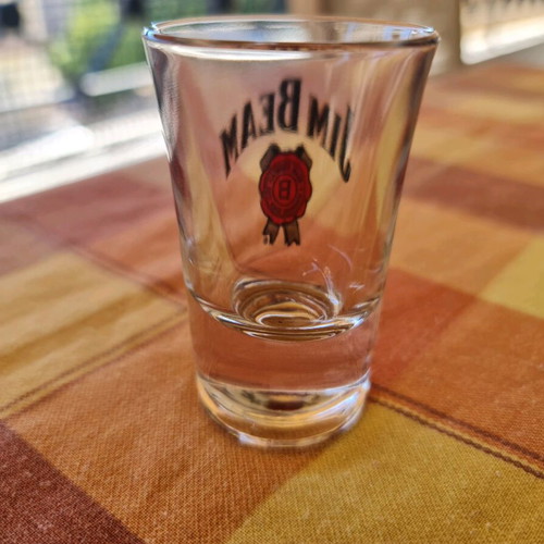 Jim Beam collectible shot glass like new 90-2000
