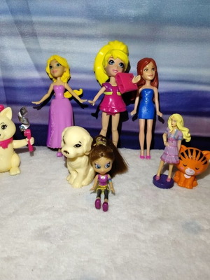 Barbie Mattel figures used, set of 7 plus Rapunzel Disney doll