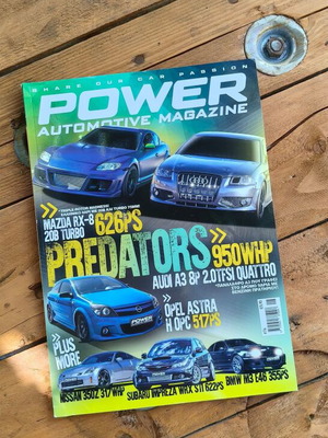 Power Automotive Magazine τεύχος "Predators" με αυτοκίνητα υψηλών επιδόσεων