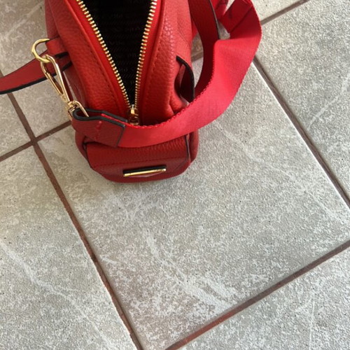 Women's shoulder bag like new, red