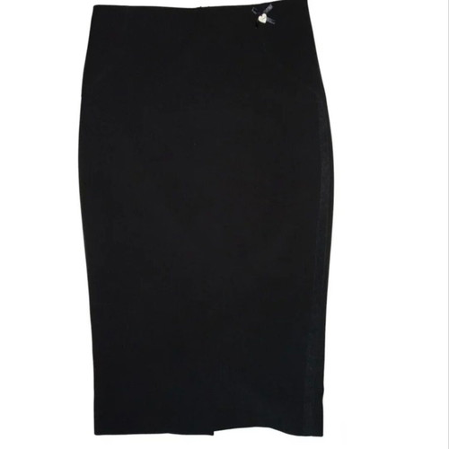 Lynne skirt new, simple black knee-length, unworn