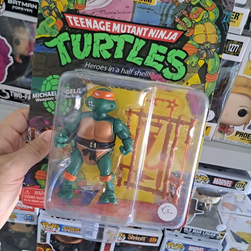 TMNT Michaelangelo figure new, Nickelodeon