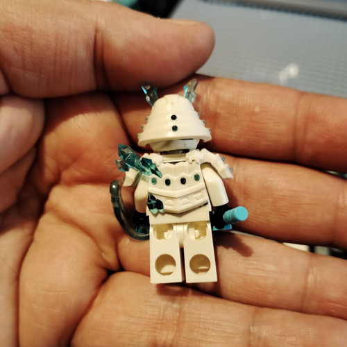 Lego Ninjago Zane minifigure used