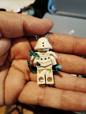 Lego Ninjago Zane minifigure used
