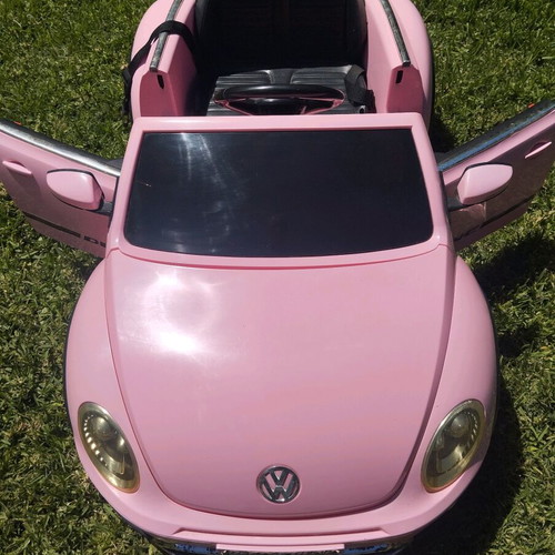Children's electric Volkswagen Dune car pink used