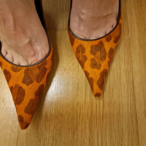 Sasha London women's leather orange-brown pump used, size 40