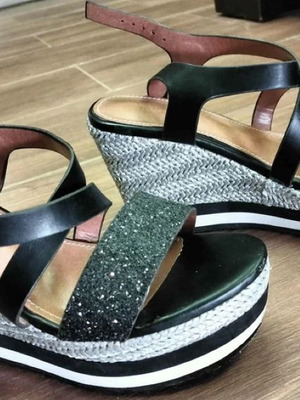 Platform sandals like new, size 37, black and silver