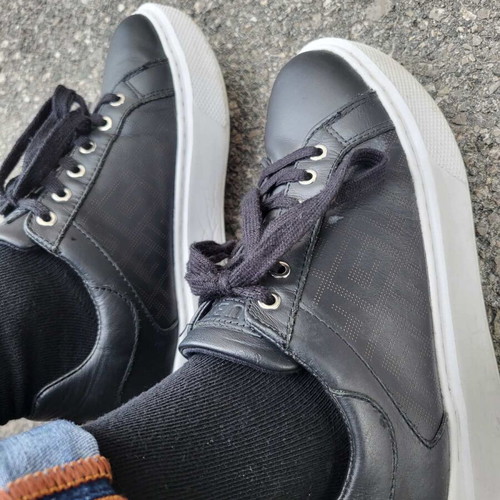 Guess shoes size 37 used in good condition