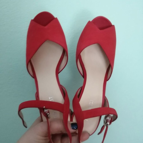 Nine West sandals new, coral, size 41, 10.5 cm heel