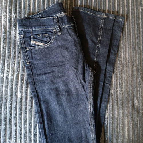 Diesel Women's Jeans Medium like new, dark blue