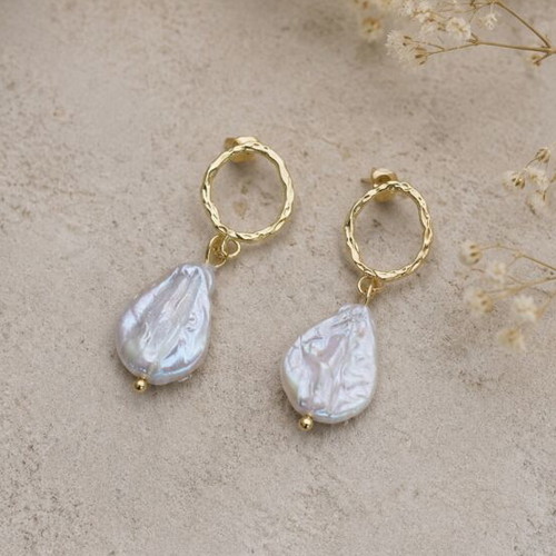 Barroco earrings with natural pearls and stainless steel