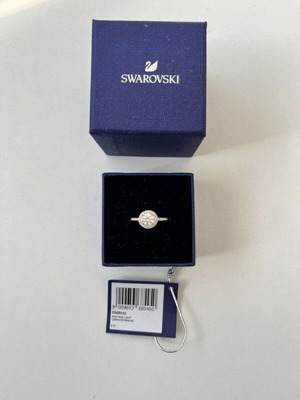 Swarovski ring size 55, round cut, silver tone finish