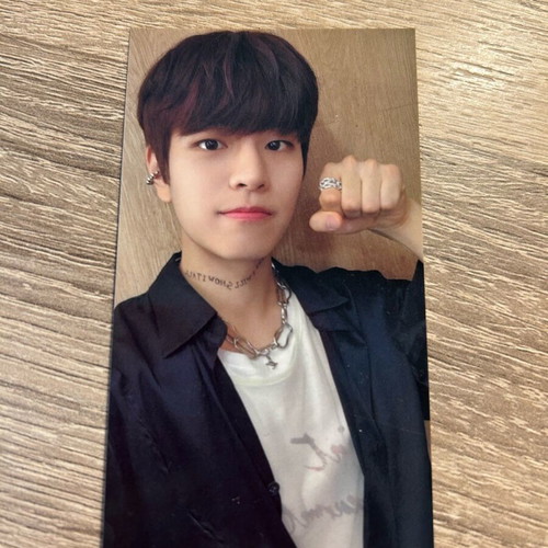 Stray Kids Scars Japanese album like new with limited Seungmin photocard