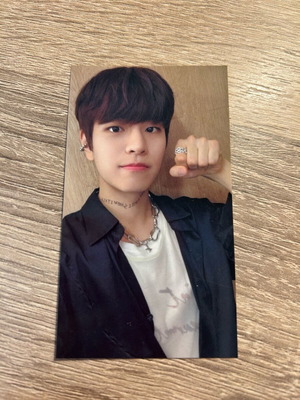 Stray Kids Scars Japanese album like new with limited Seungmin photocard
