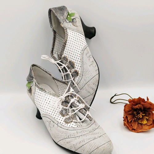 Simen women's shoes made of genuine leather new, size 40
