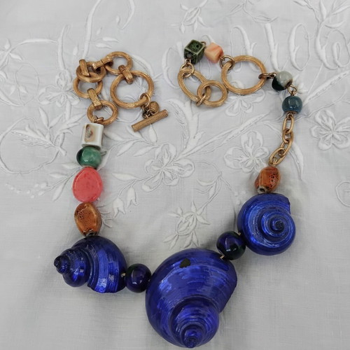 Zara Special Edition Necklace with Blue Shells like new
