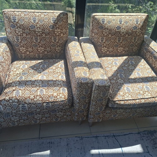 Vintage sofa and 2 armchairs used with unique fabric and design