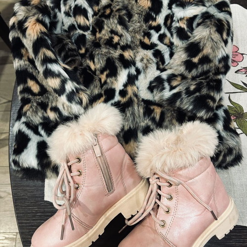Next leopard print winter coat and pink boots set for girls 2-3 years like new