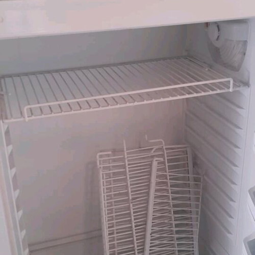 Refrigerator working, like new