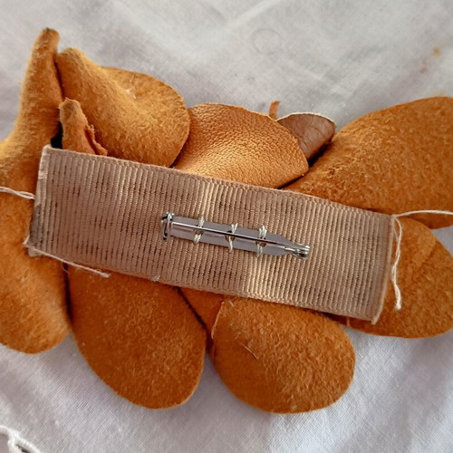 Leather brooch handmade, like new, ochre mustard color