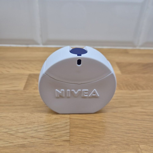 Nivea Eau de Toilette 30ml like new