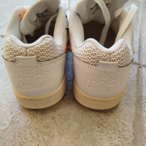 Nike WMNS Ebernon Low sneakers like new, white and orange peel