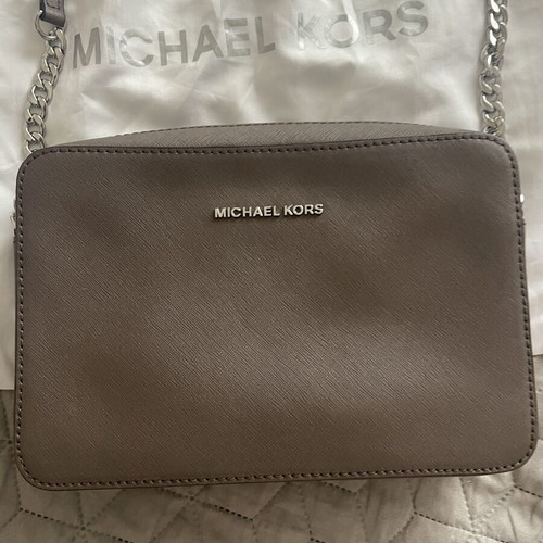Michael Kors Jet Set Crossbody Bag like new, grey and brown