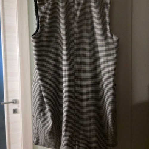 Zara checked long vest used, loose fit, size L