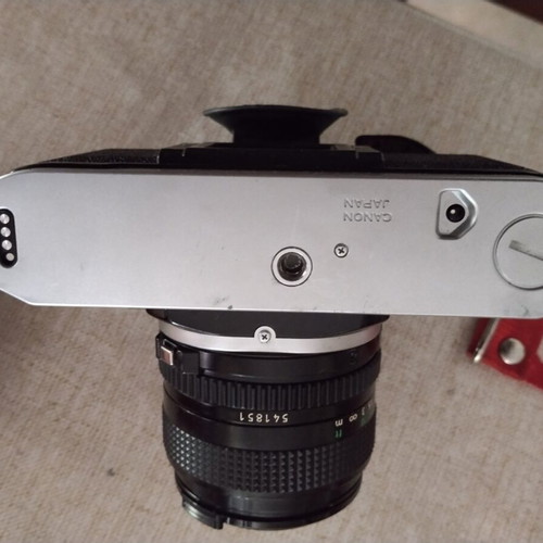 Canon AE-1 Program film camera with Canon FD28 lens and Tamron telephoto set like new