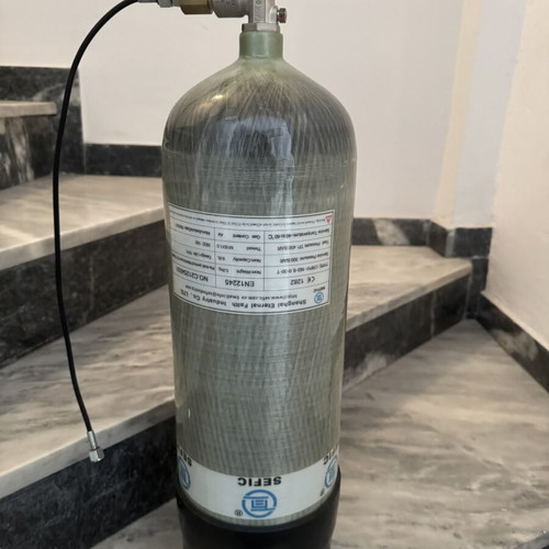 Carbon Charging Cylinder 9L 300 Bar with DIN Valve