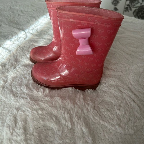 Mothercare rain boots size 24 like new, pink