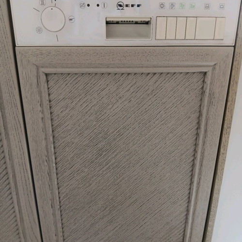 Neff Built-in Dishwasher like new 45 cm with wooden door