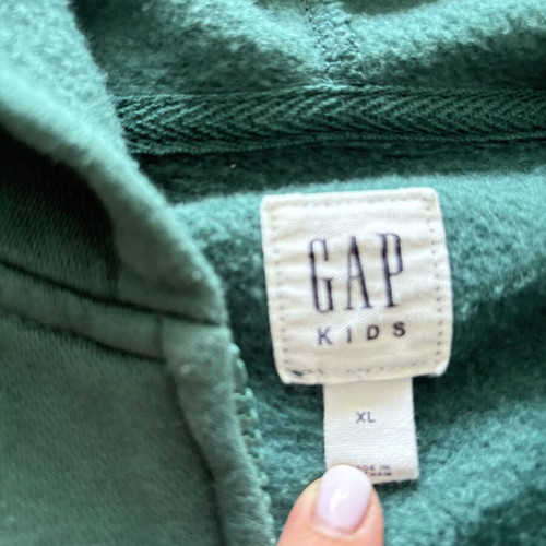 Gap children's cardigan size 12 years like new, green