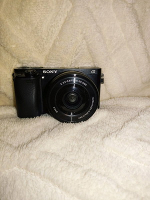 Sony a6000 camera like new