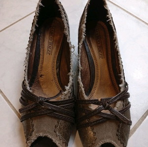 Γυναικεία γόβα pee toe