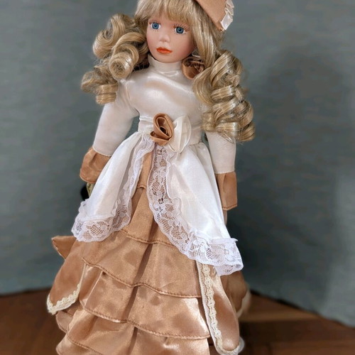 Porcelain doll used 40 centimeters vintage
