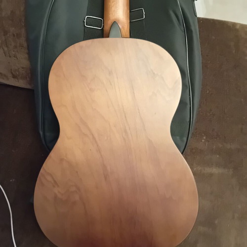 Salvador Cortez Classic Spanish Guitar like new with case