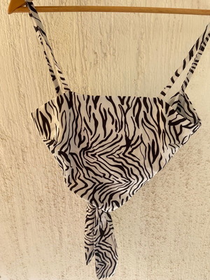 Satin animal print top new, short with back tie, size S-M